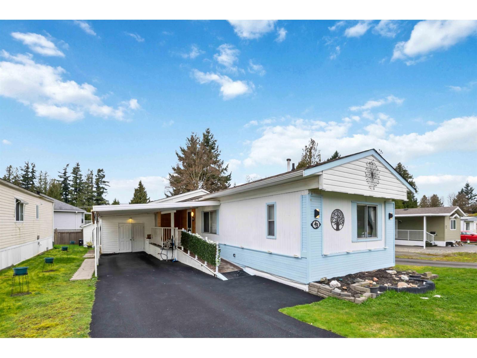 43 2035 MARTENS STREET