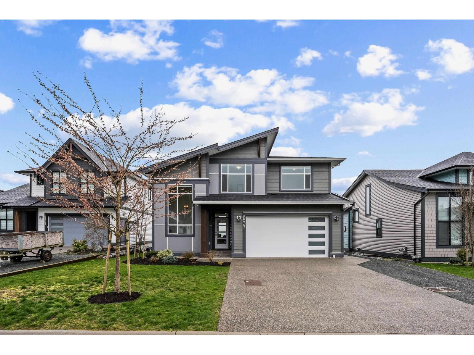 50957 SOPHIE CRESCENT, Eastern Hillsides