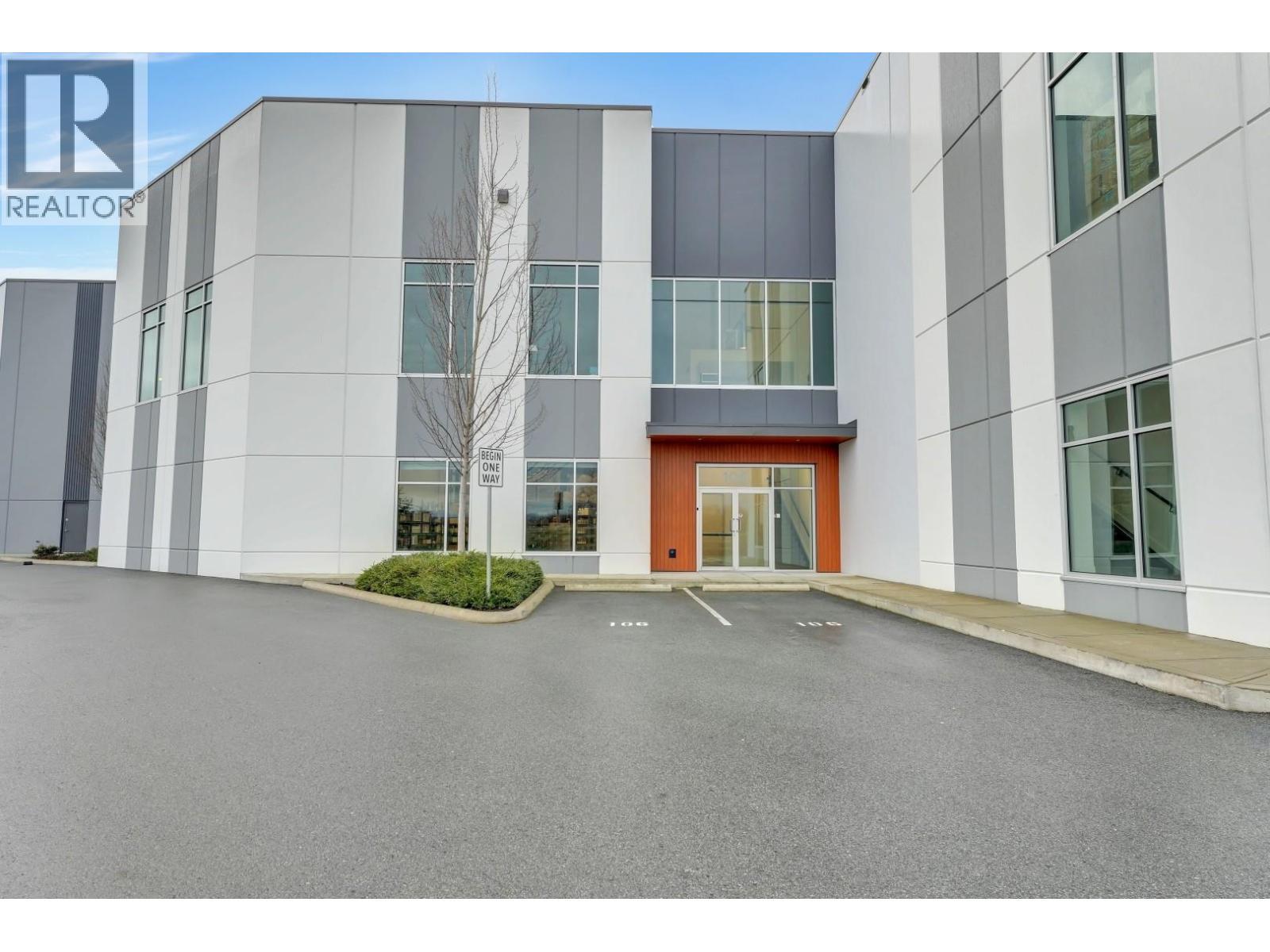 106 7672 PROGRESS WAY