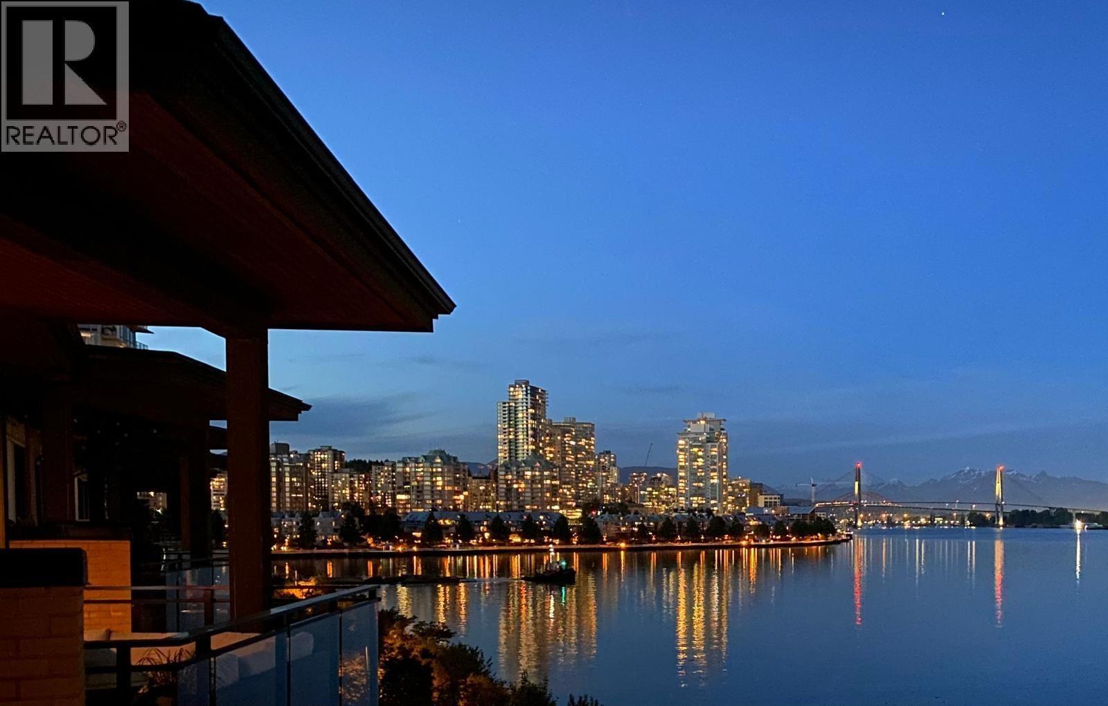 414 220 SALTER STREET