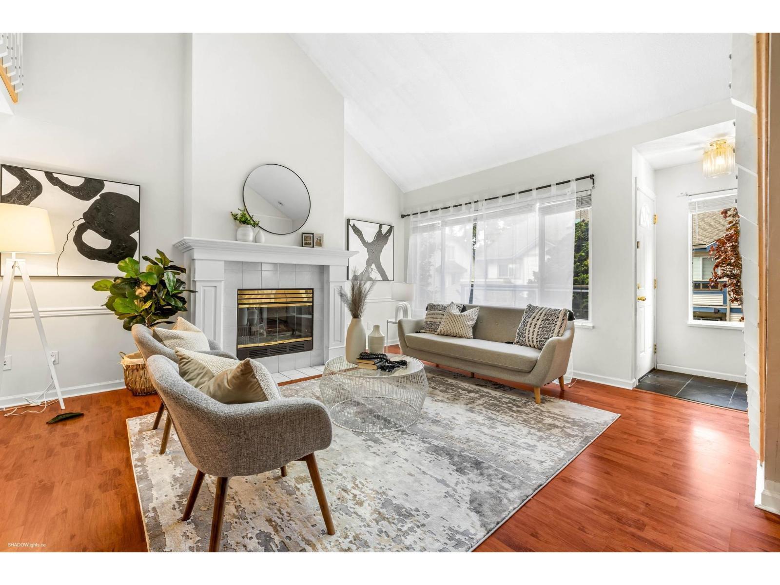 222 7837 120A STREET