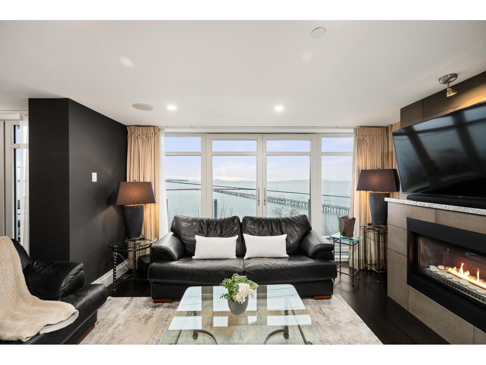 201 15097 MARINE DRIVE