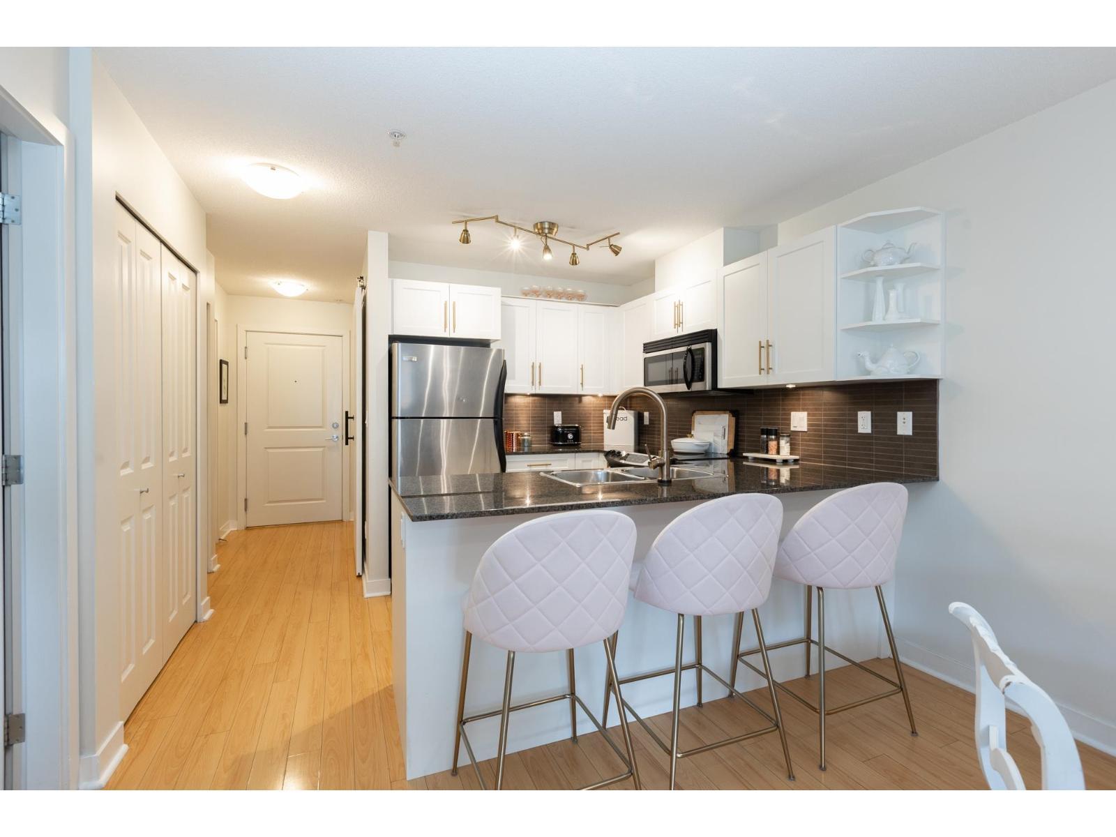 E302 8929 202 STREET