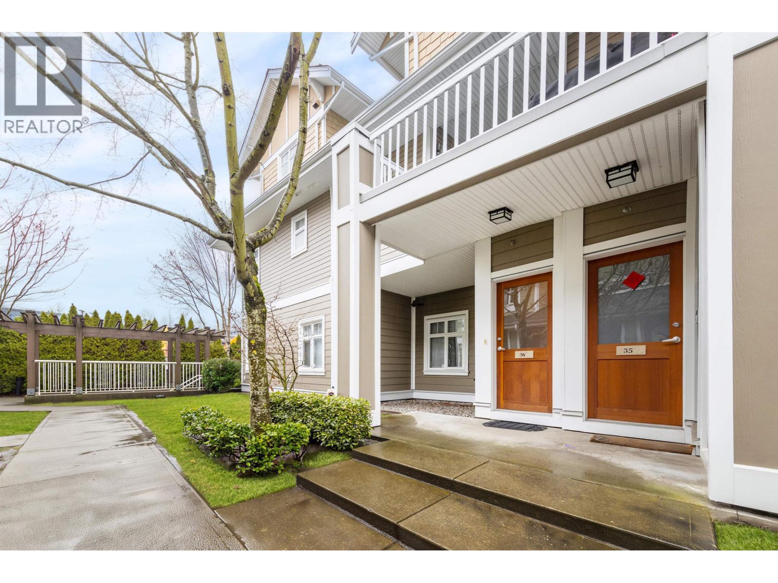 36 7388 MACPHERSON AVENUE