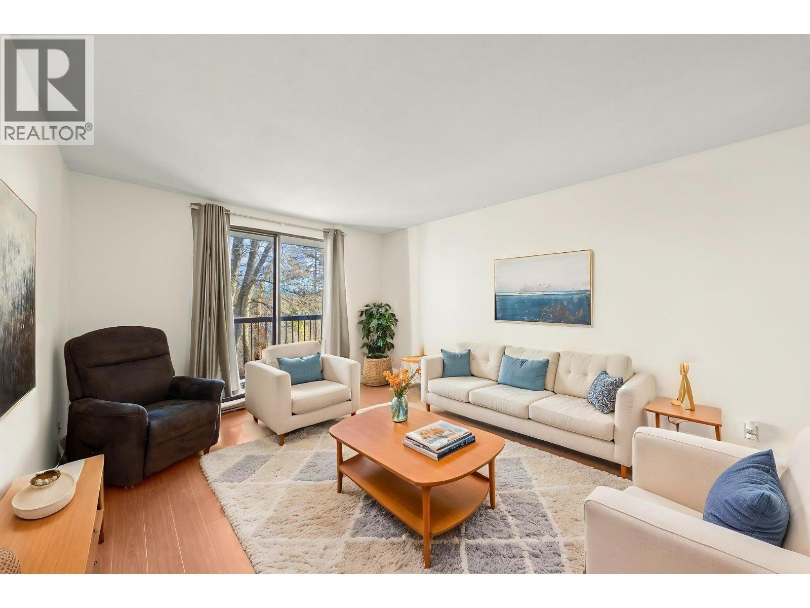 312 8391 BENNETT ROAD