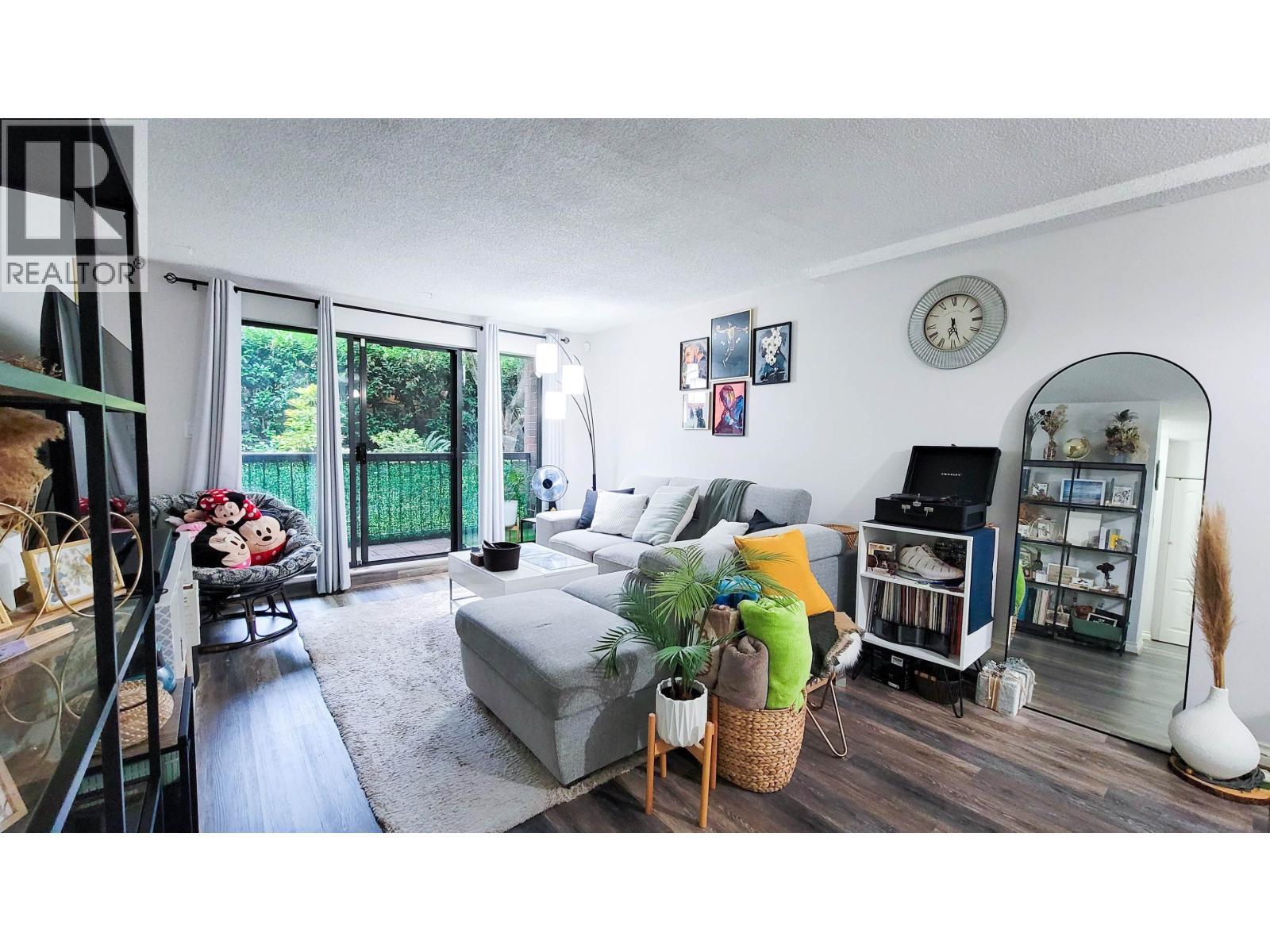 107 620 EIGHTH AVENUE