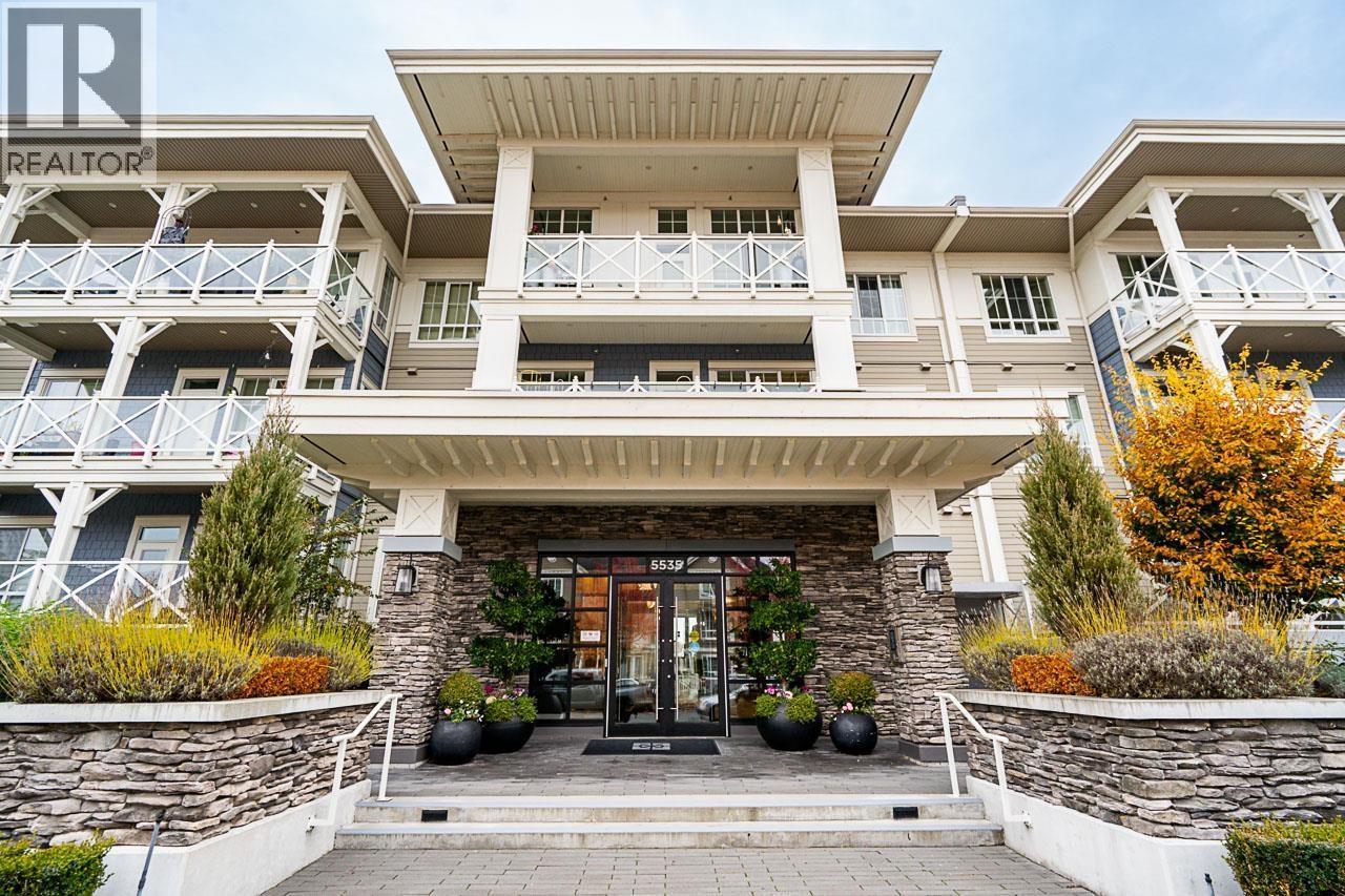 129 5535 ADMIRAL WAY