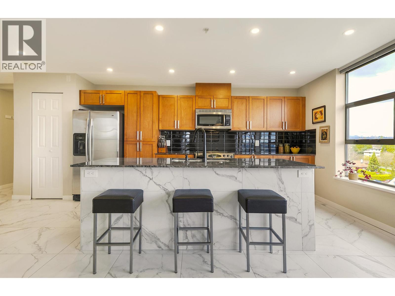 802 306 SIXTH STREET