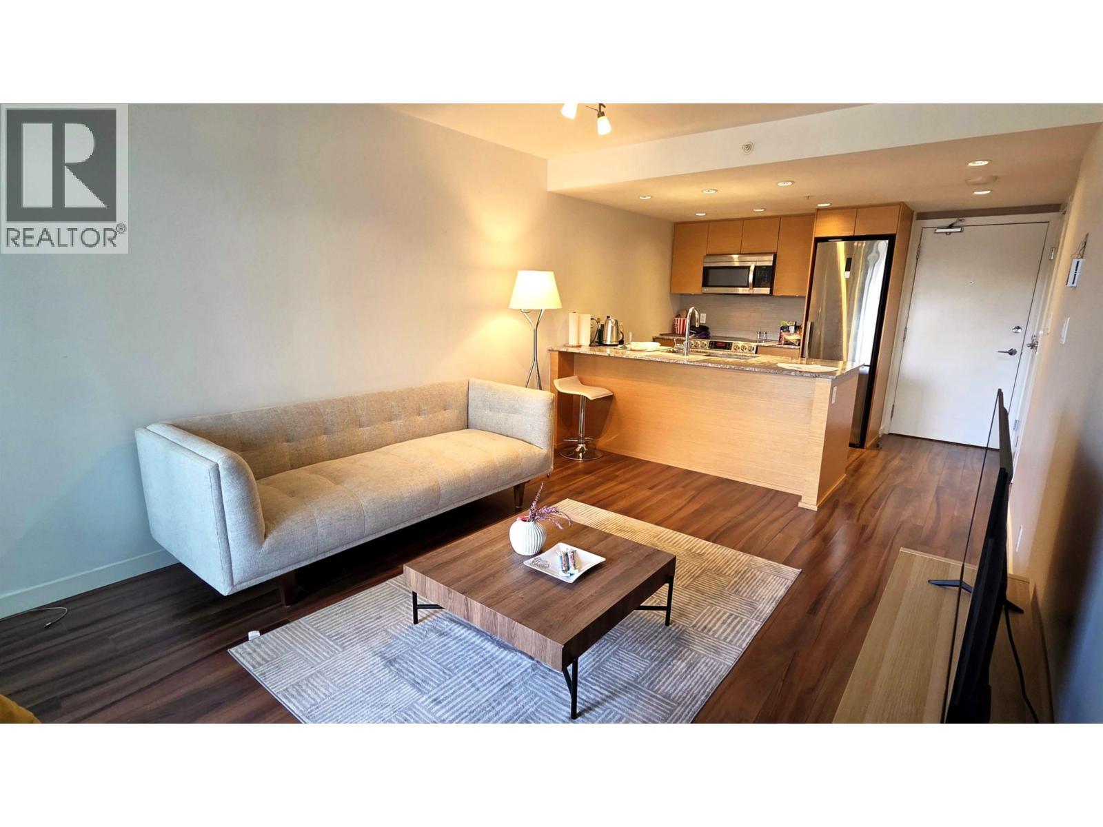 419 135 E 17TH STREET