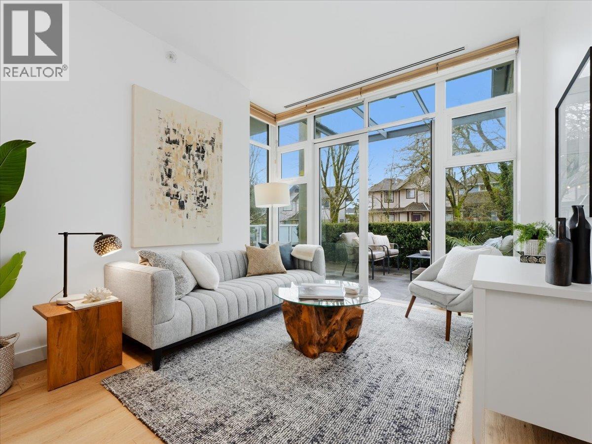 107 2221 E 30TH AVENUE