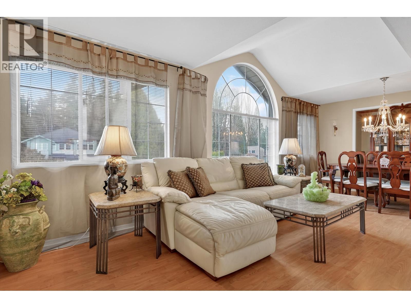 2996 MARCELLIN PLACE