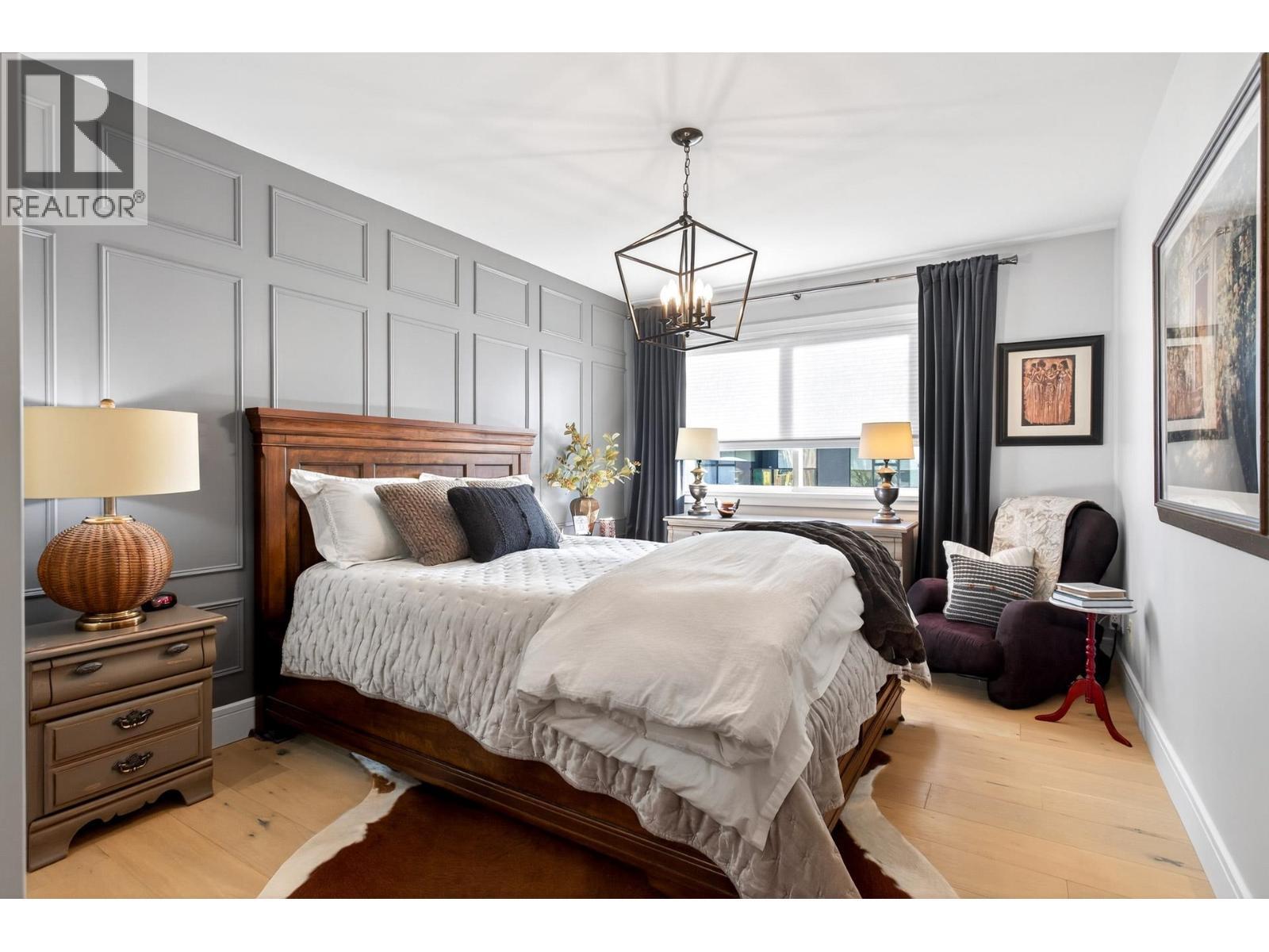 306 2344 ATKINS AVENUE