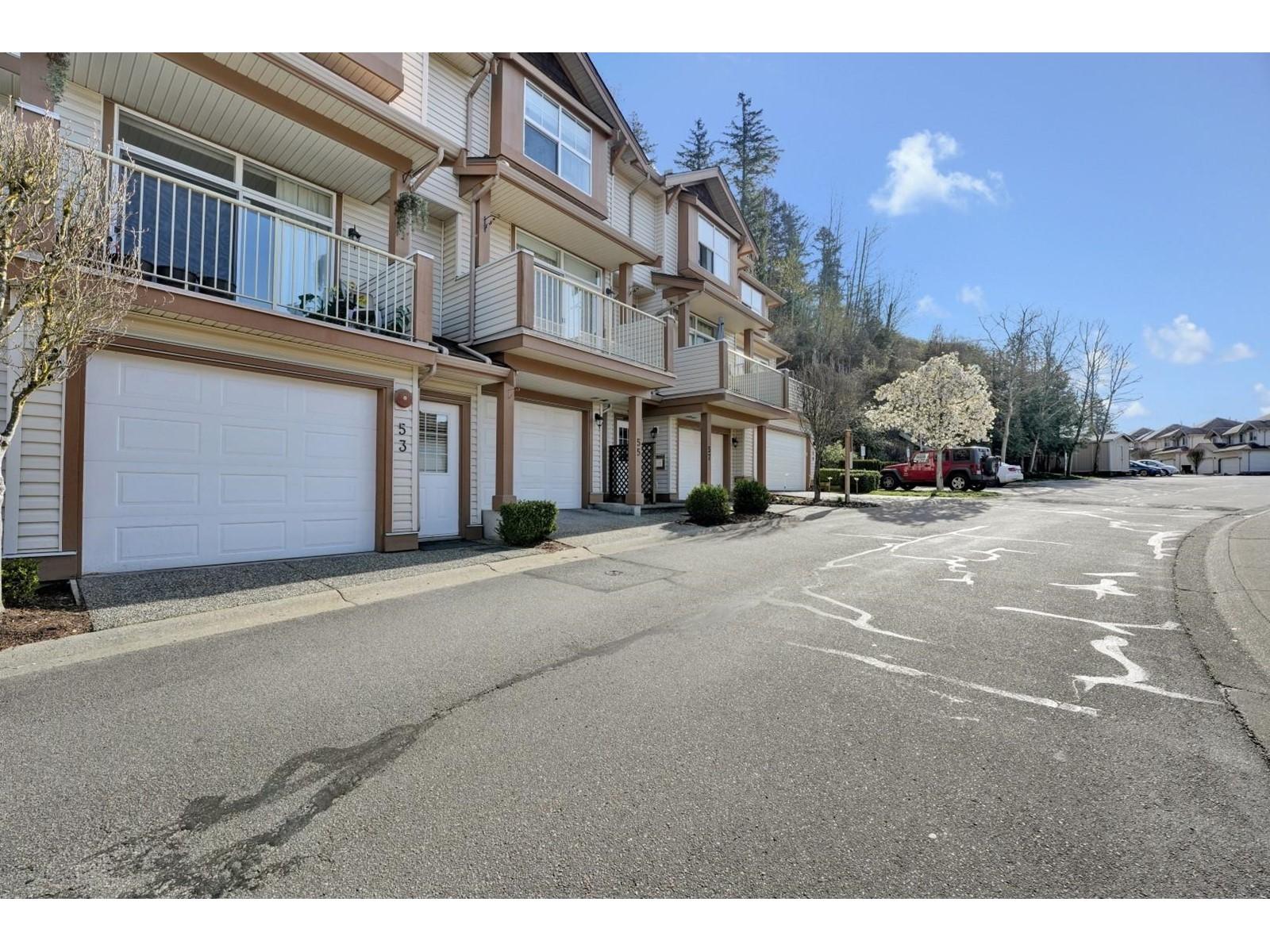 53 35287 OLD YALE ROAD