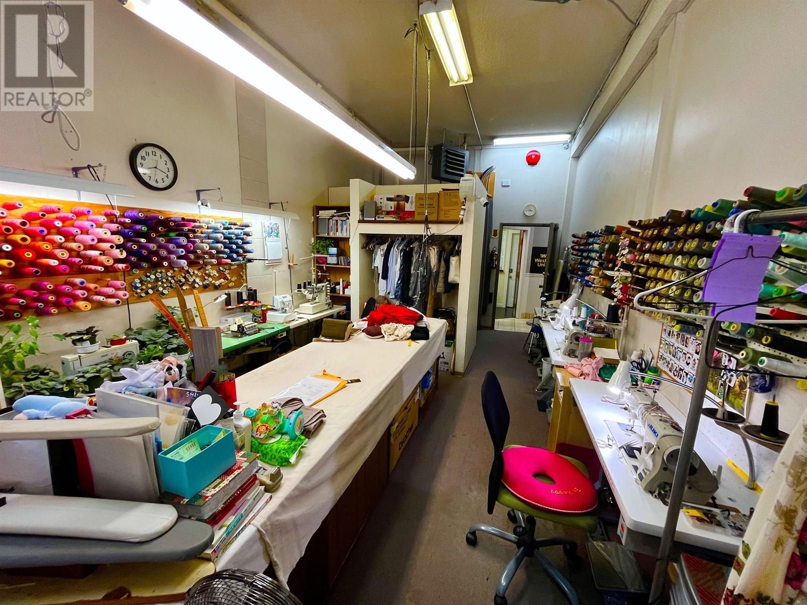 2565 SHAUGHNESSY STREET