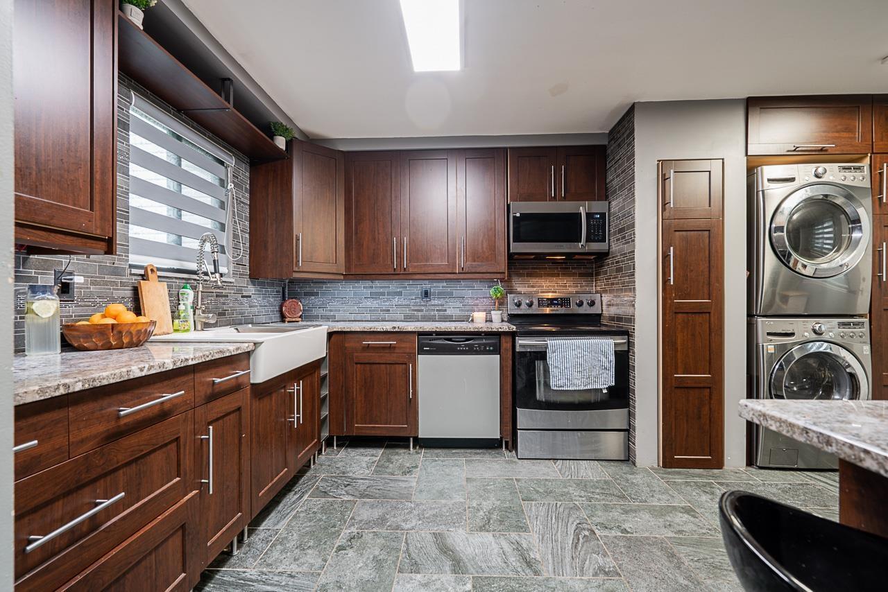 71 8555 KING GEORGE BOULEVARD