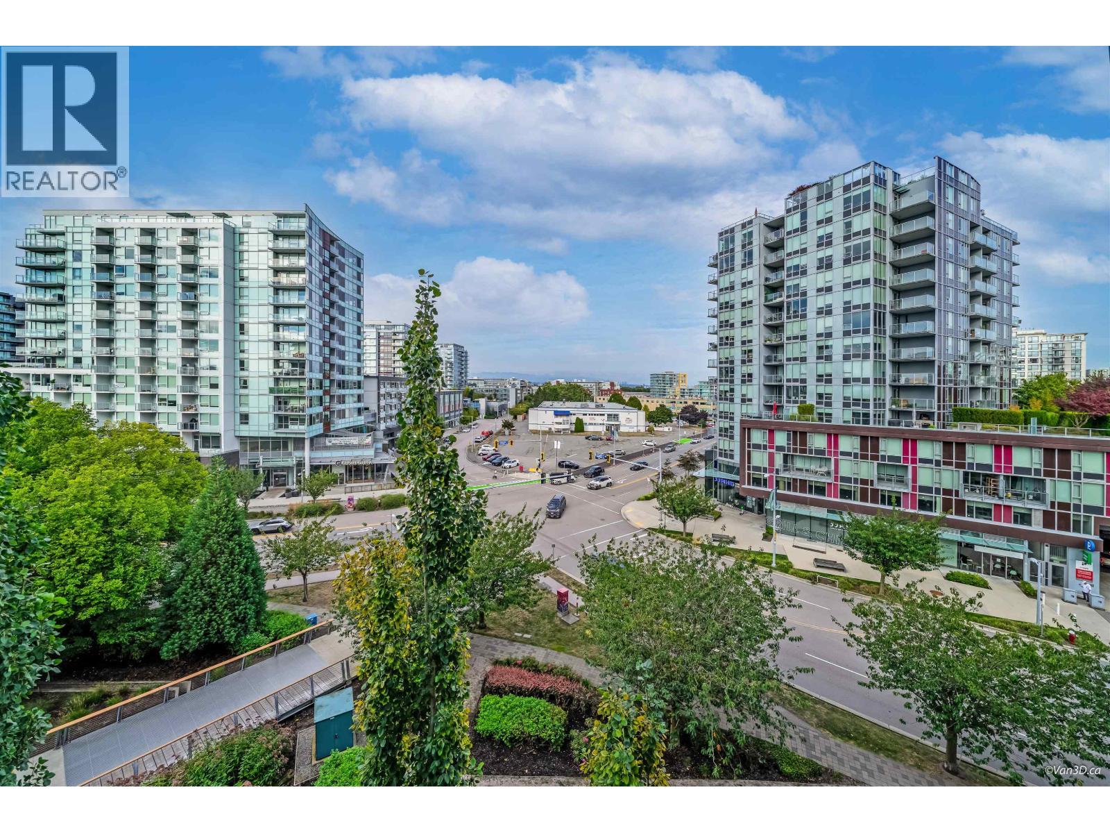 6016 - 5511 HOLLYBRIDGE WAY