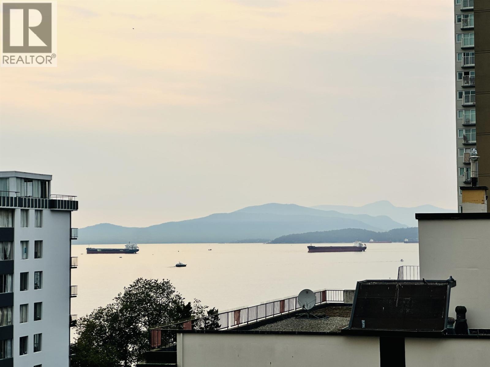 1002 1251 CARDERO STREET