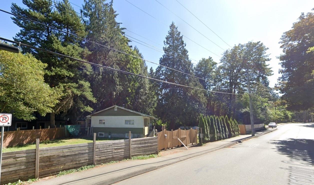 2532 E BOURQUIN CRESCENT