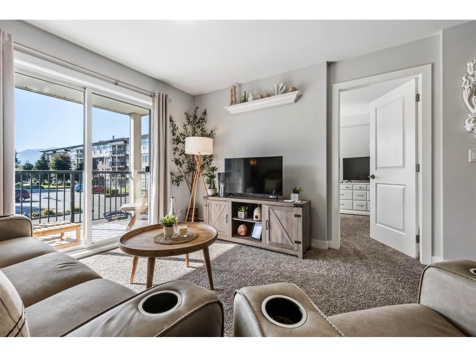 217 46150 BOLE AVENUE, Chilliwack Proper East