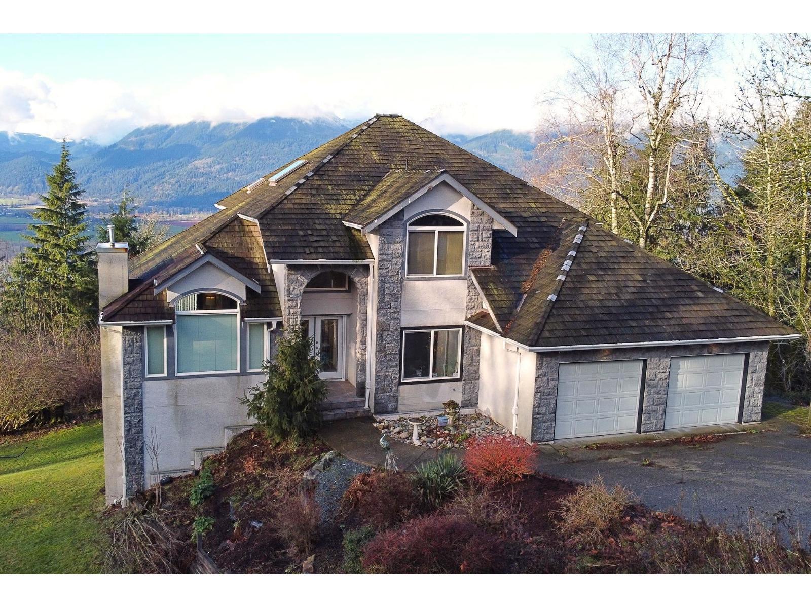 8439 GRAND VIEW DRIVE, Chilliwack Mountain