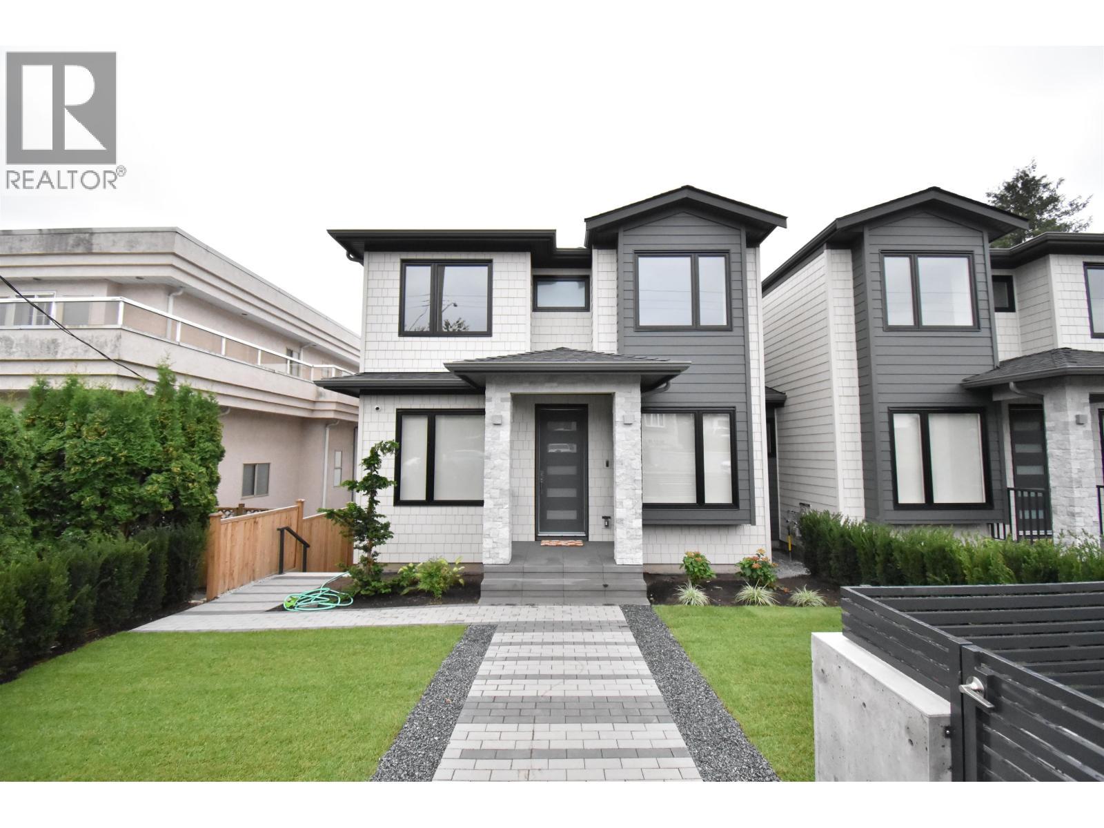 6252 KITCHENER STREET