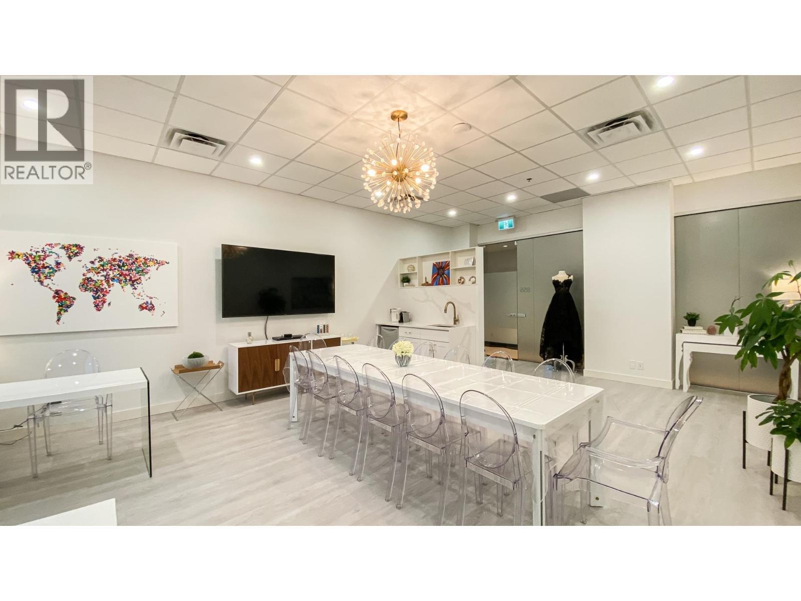 855 - 8477 BRIDGEPORT ROAD