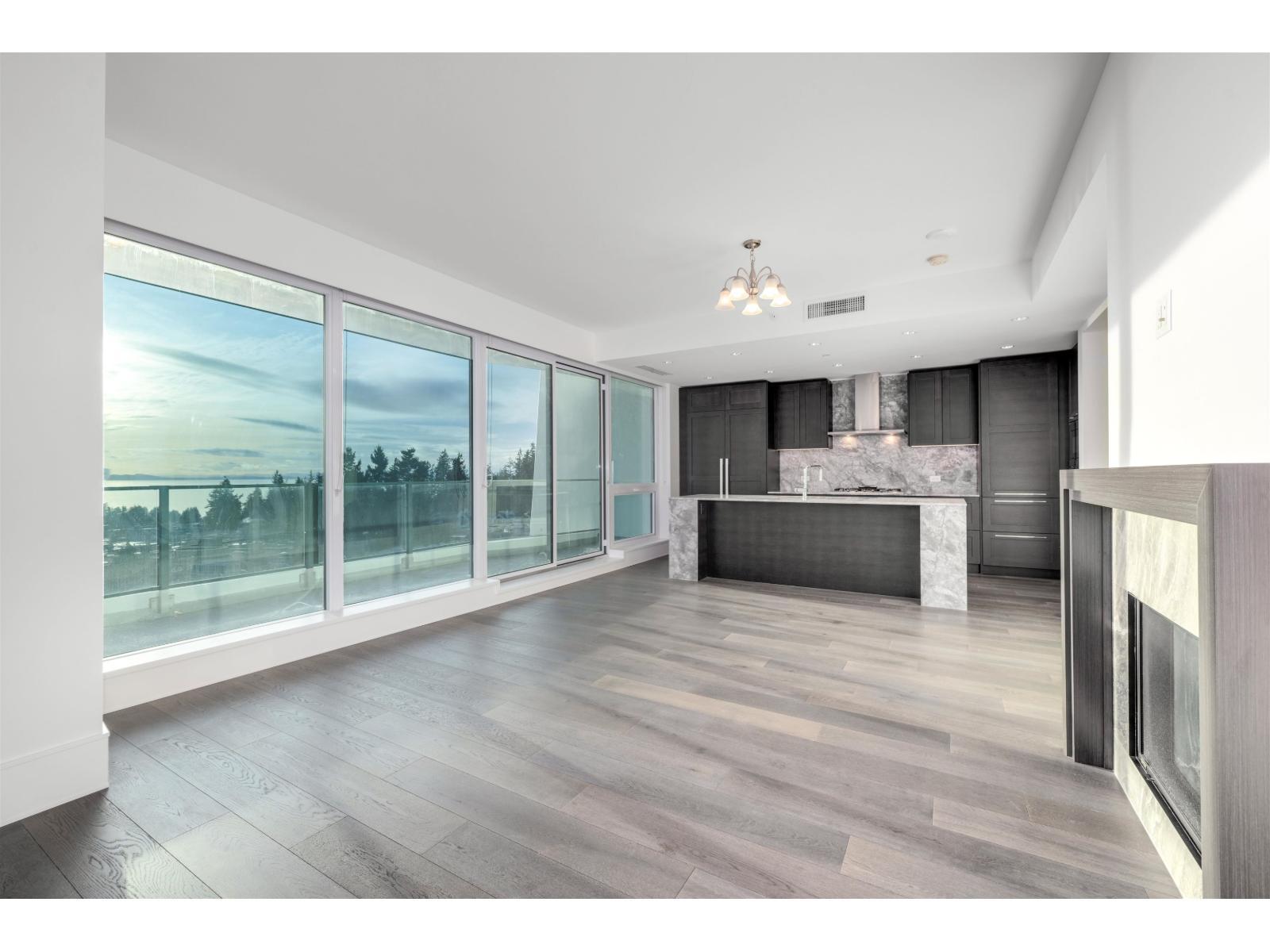 604 1501 FOSTER STREET