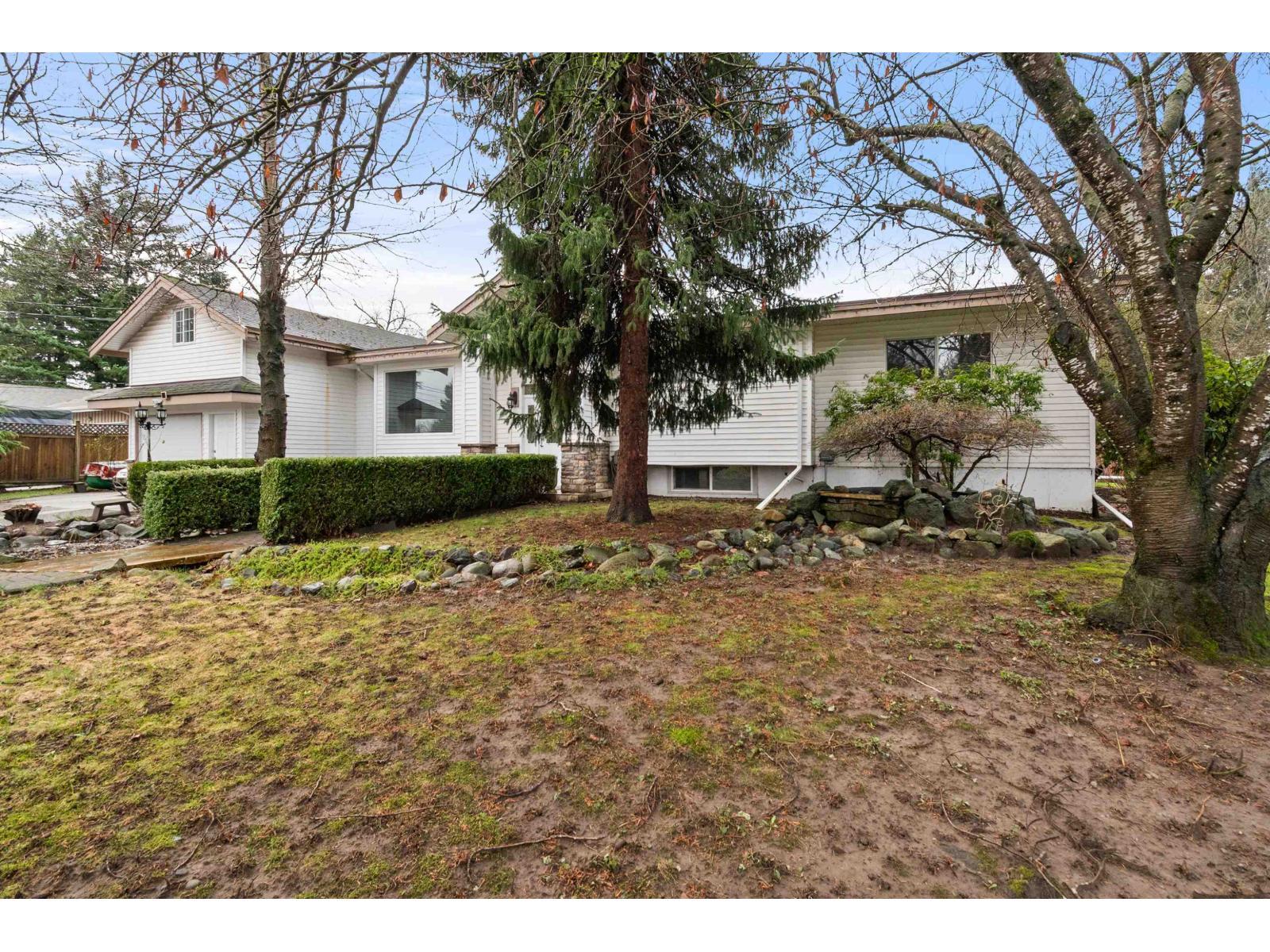 6755 LORNE DRIVE, Sardis South