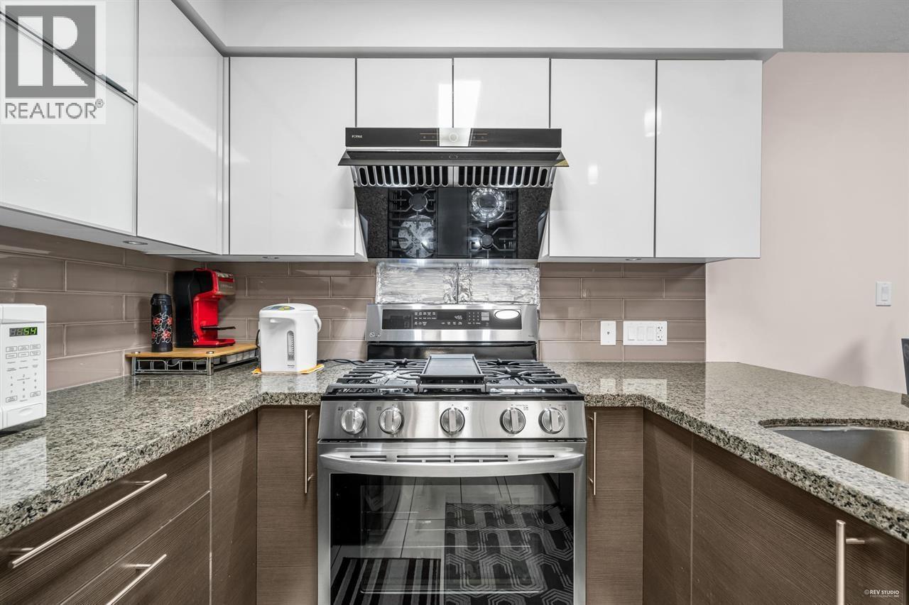 509 - 6733 BUSWELL STREET