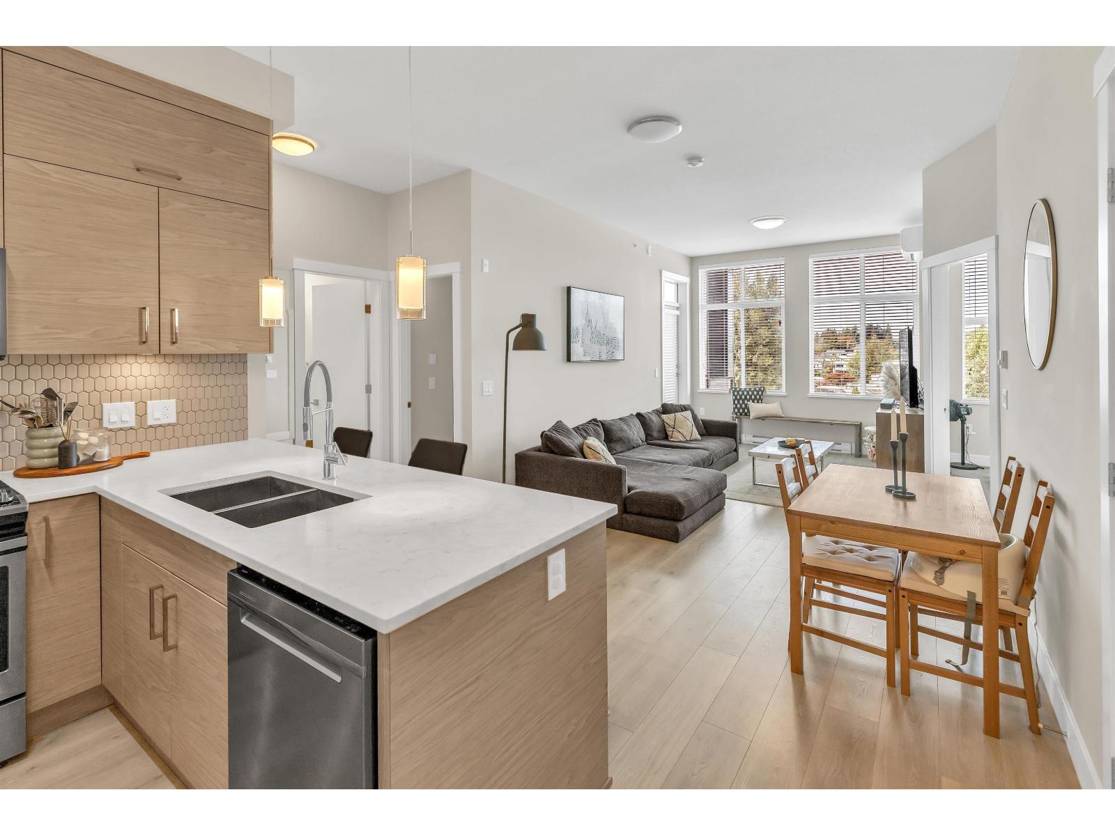 408 - 2120 GLADWIN ROAD