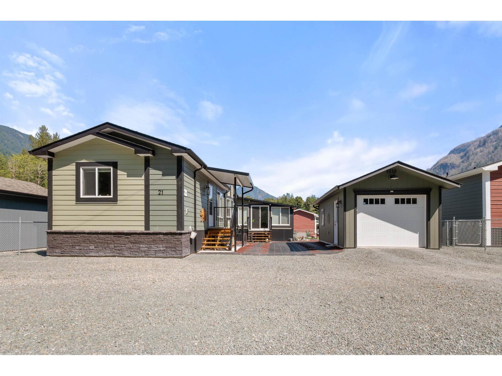 21 59060 LOUGHEED HIGHWAY, Agassiz