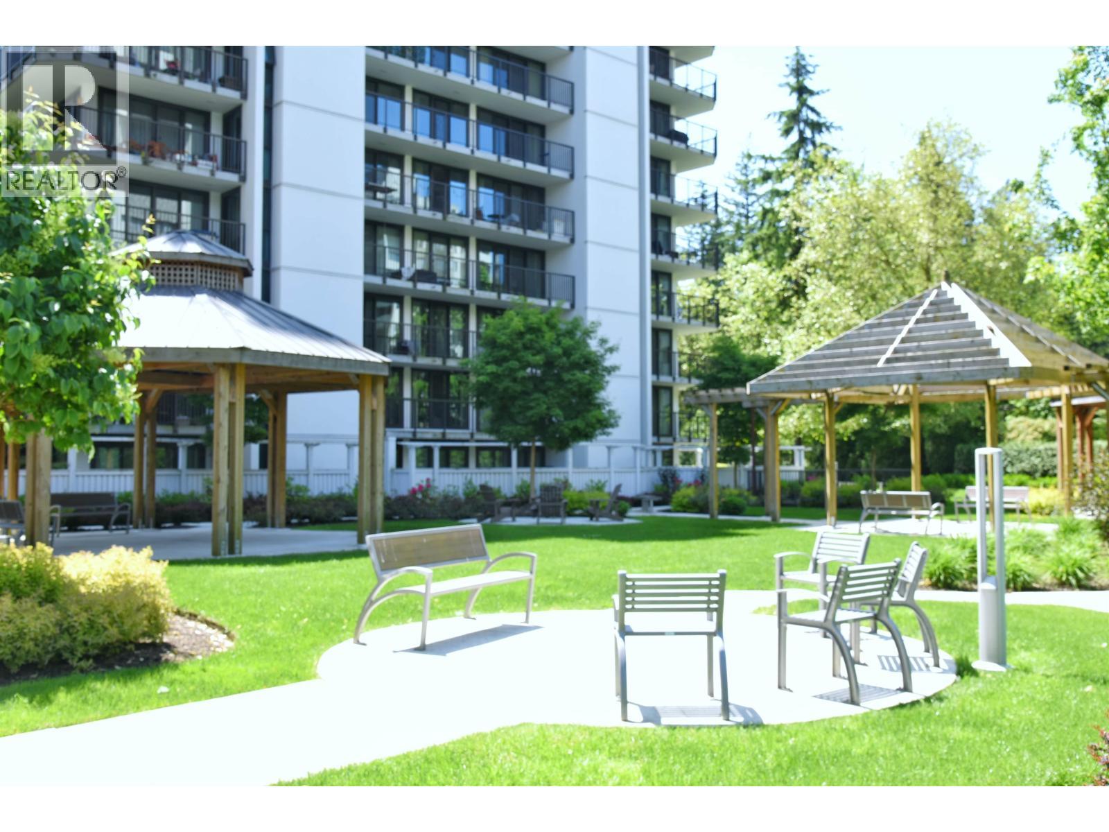 204 6455 WILLINGDON AVENUE