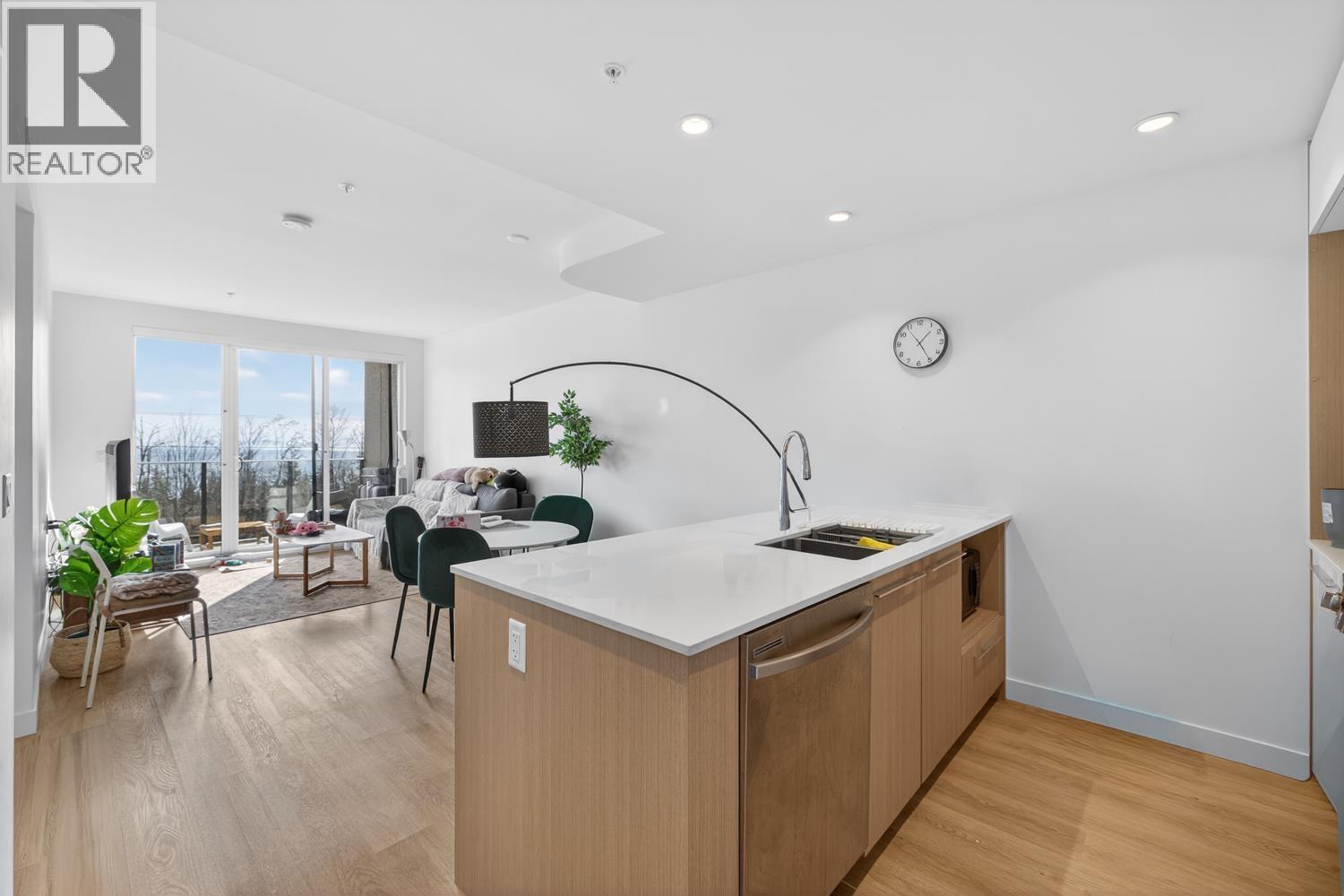 206 - 9580 TOWER ROAD