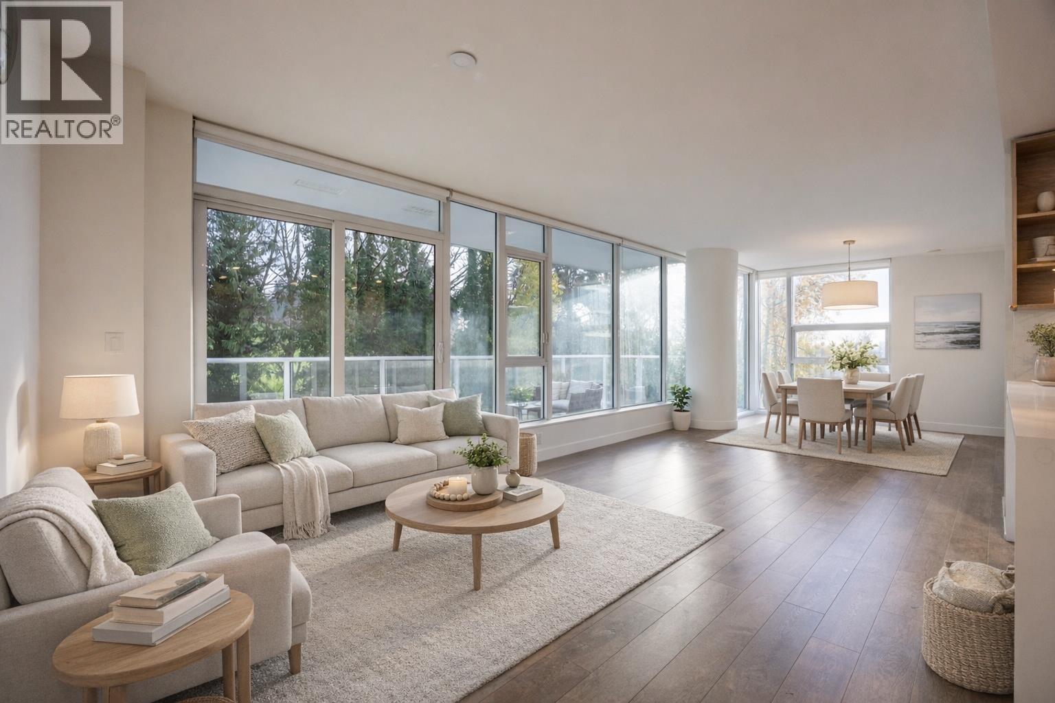 504 - 595 AUSTIN AVENUE