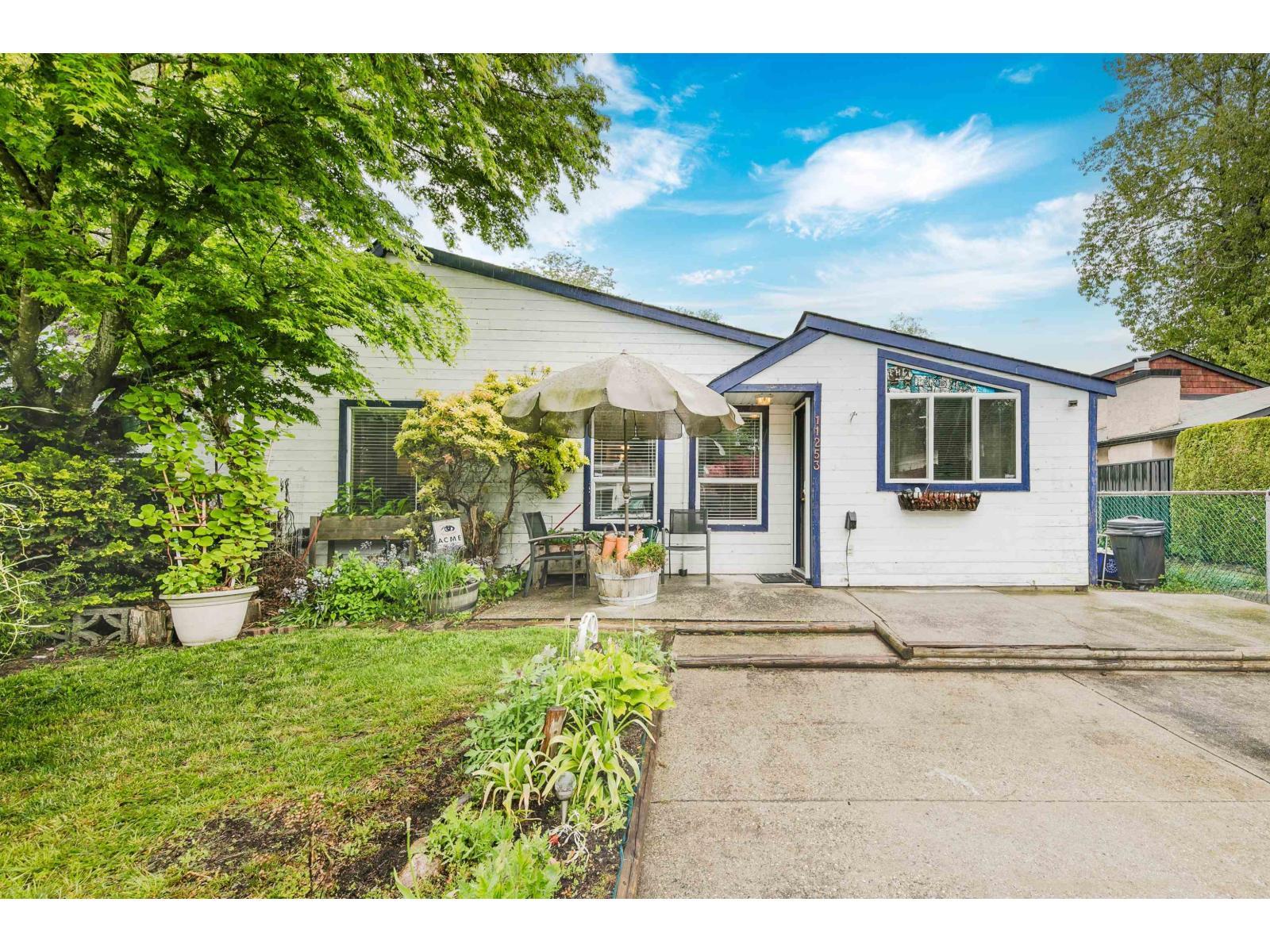 11253 GLENBROOK PLACE