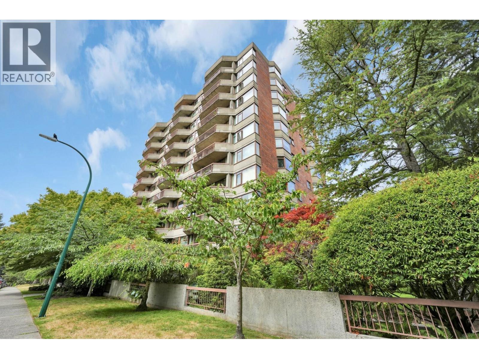 1104 - 2445 W 3RD AVENUE