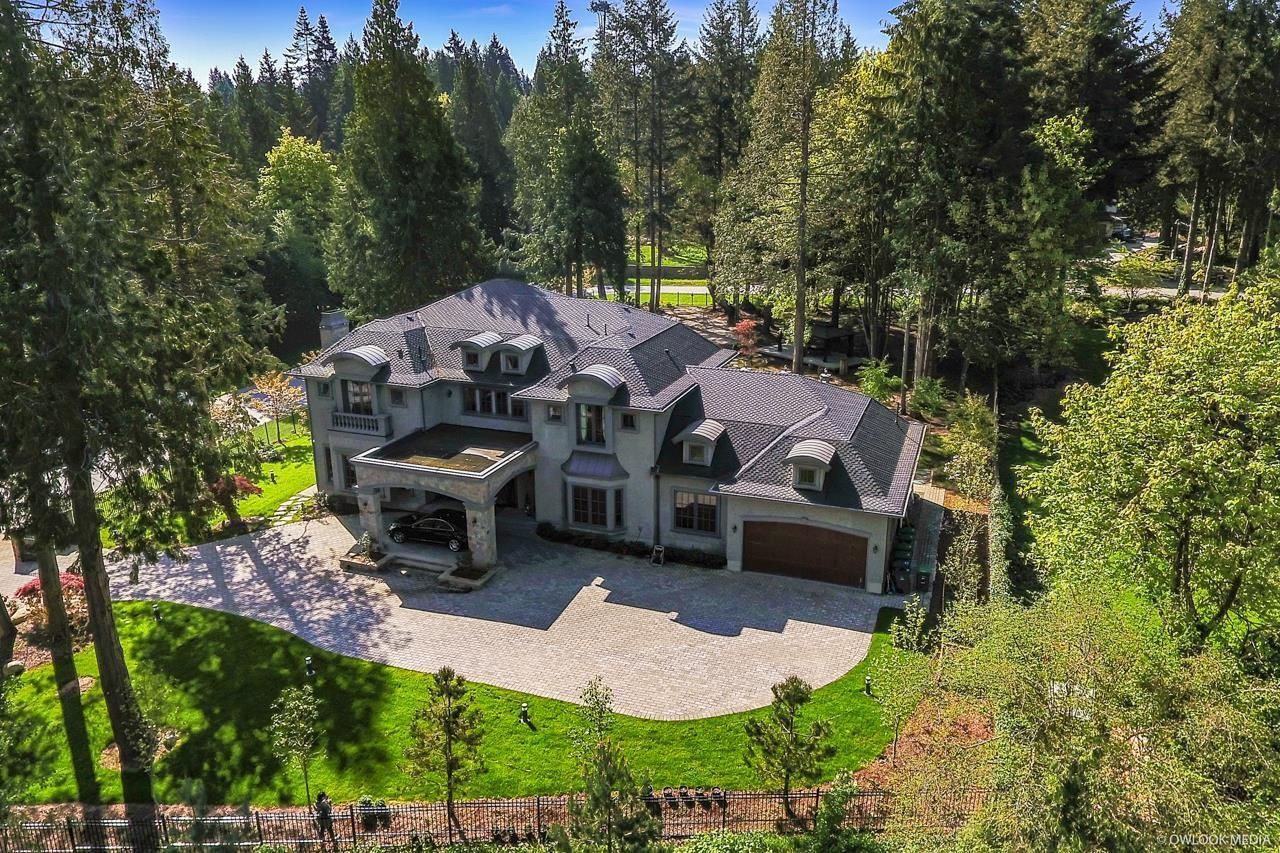 2923 WOODCREST PLACE