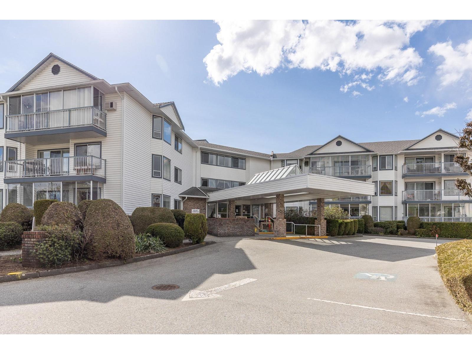 206 - 2425 CHURCH STREET