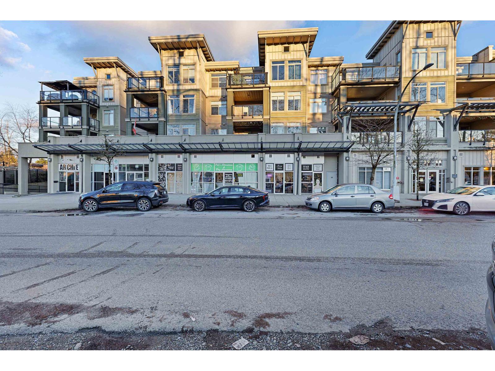 318 10180 153 STREET