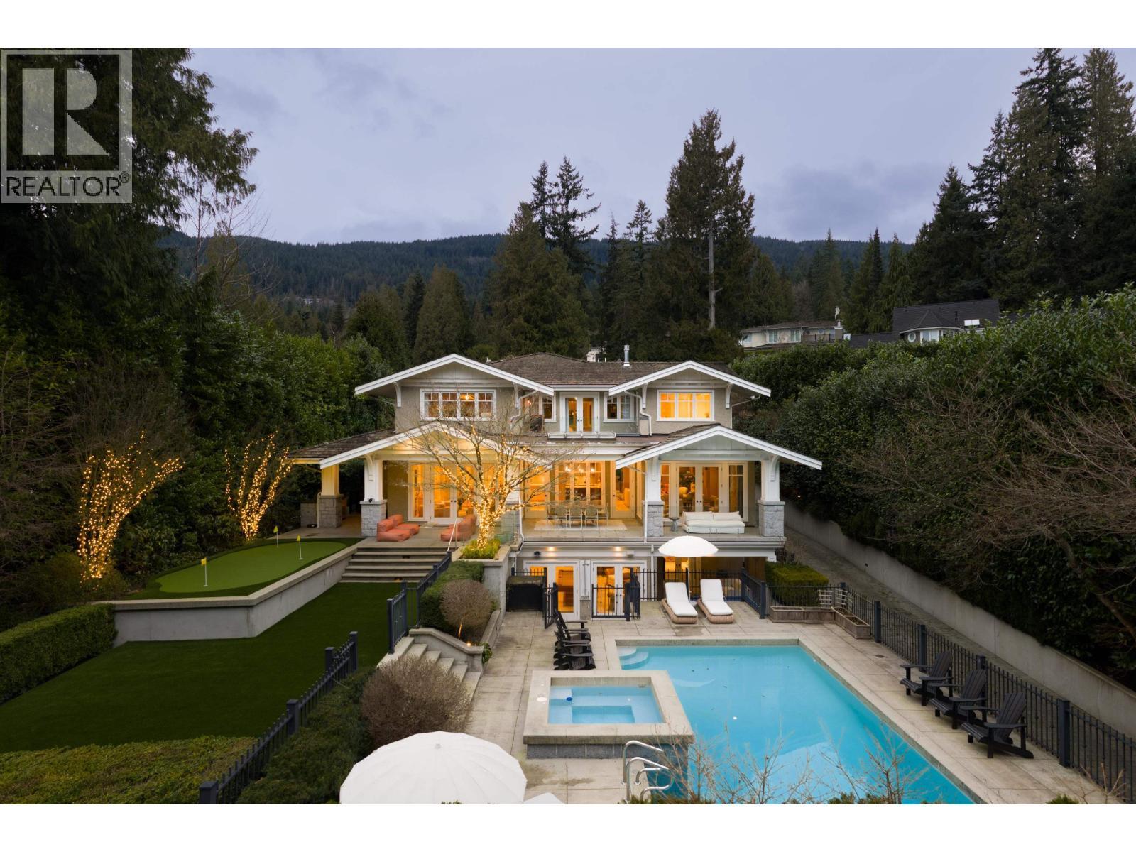 2955 ROSEBERY AVENUE