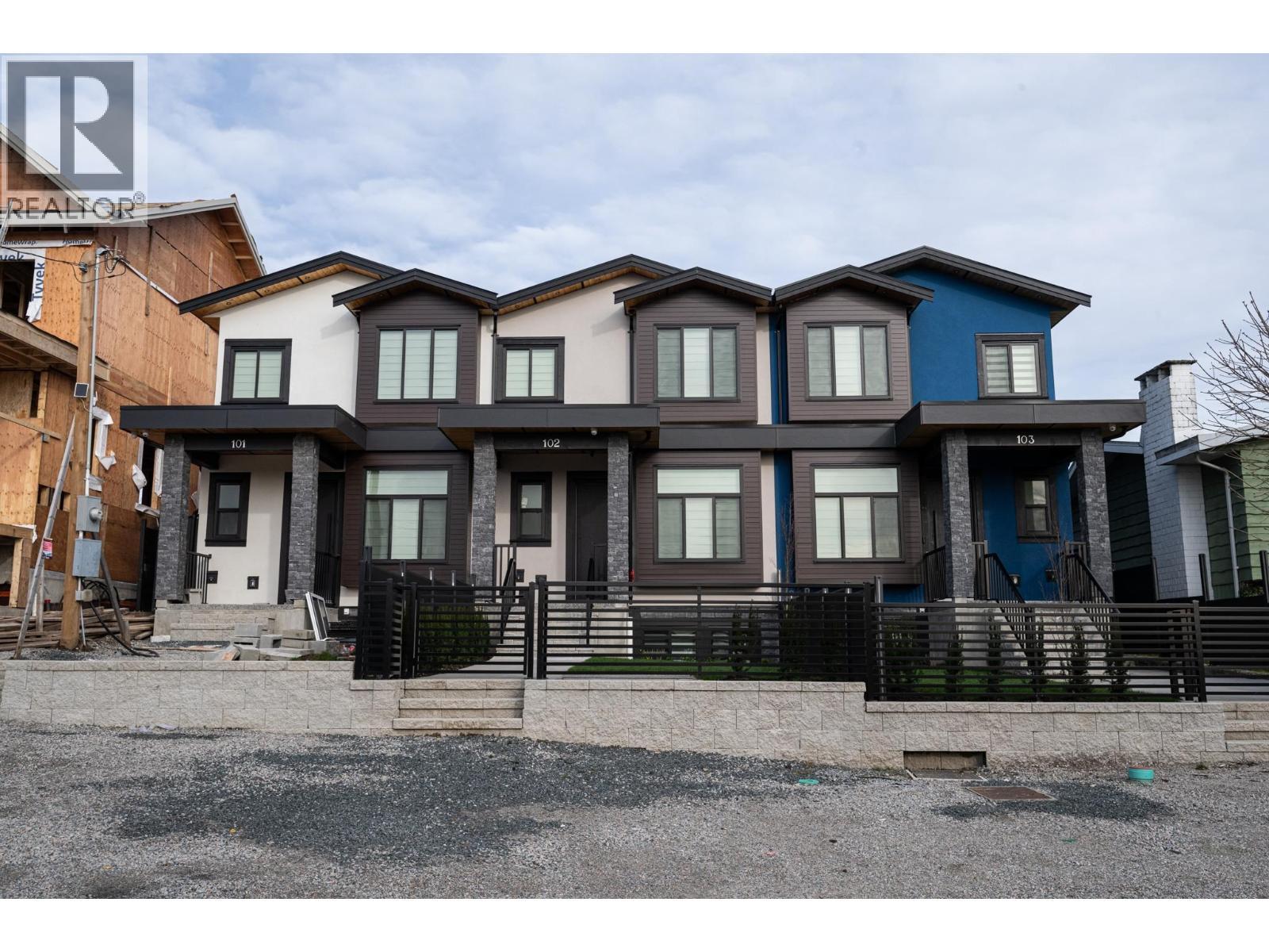 103 - 1149 DANSEY AVENUE