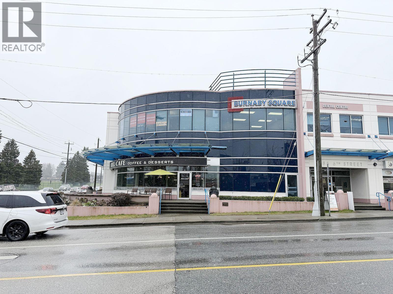 212 - 7885 6TH STREET