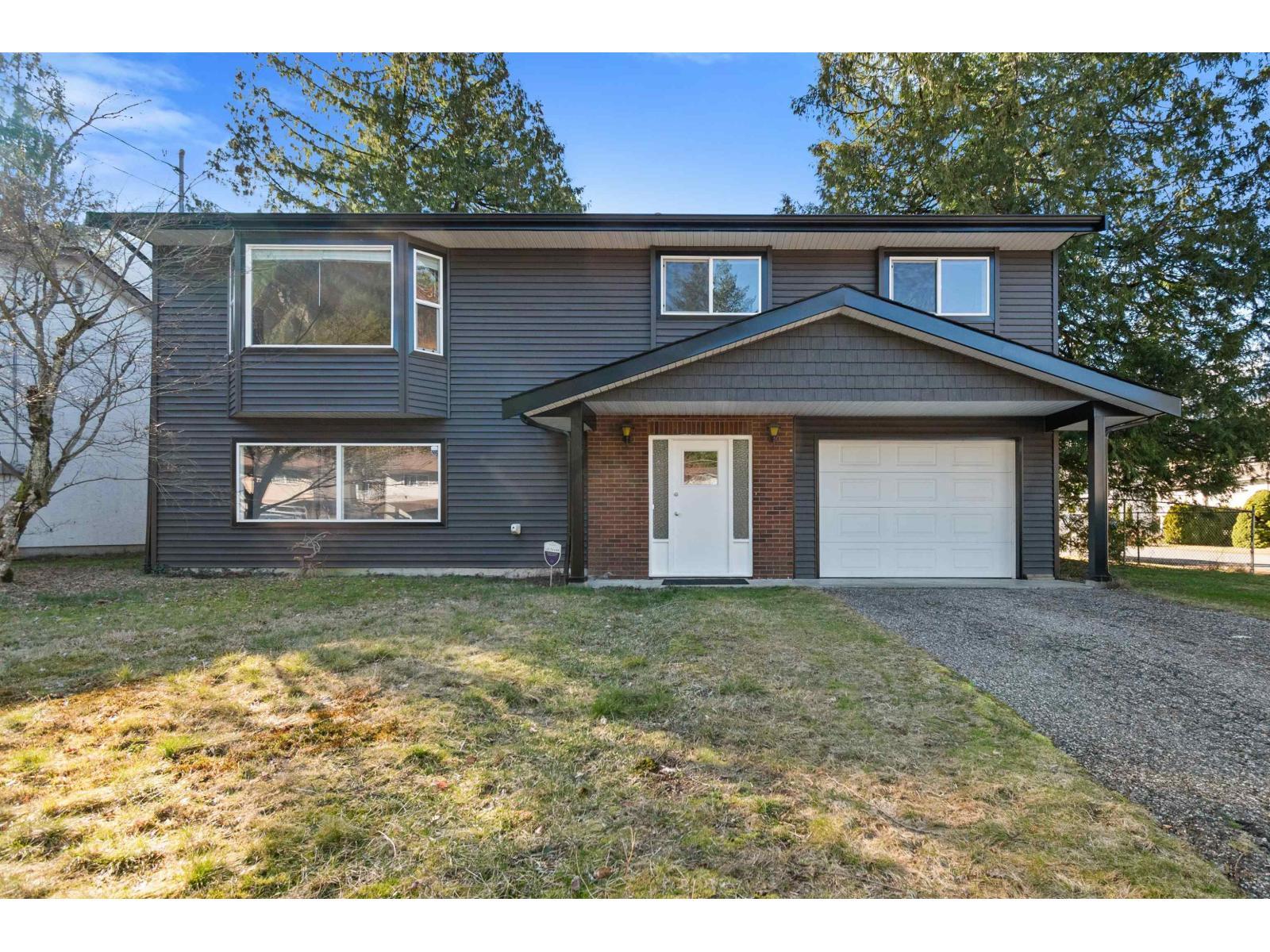 20143 SILVERVIEW ROAD, Hope