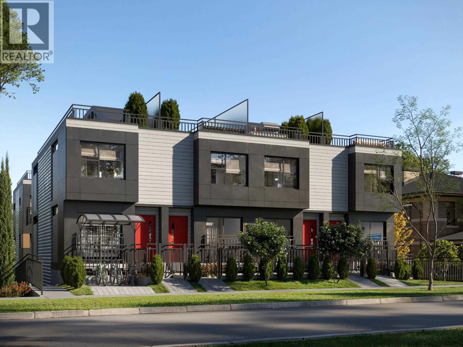 108 - 586 THOMPSON AVENUE