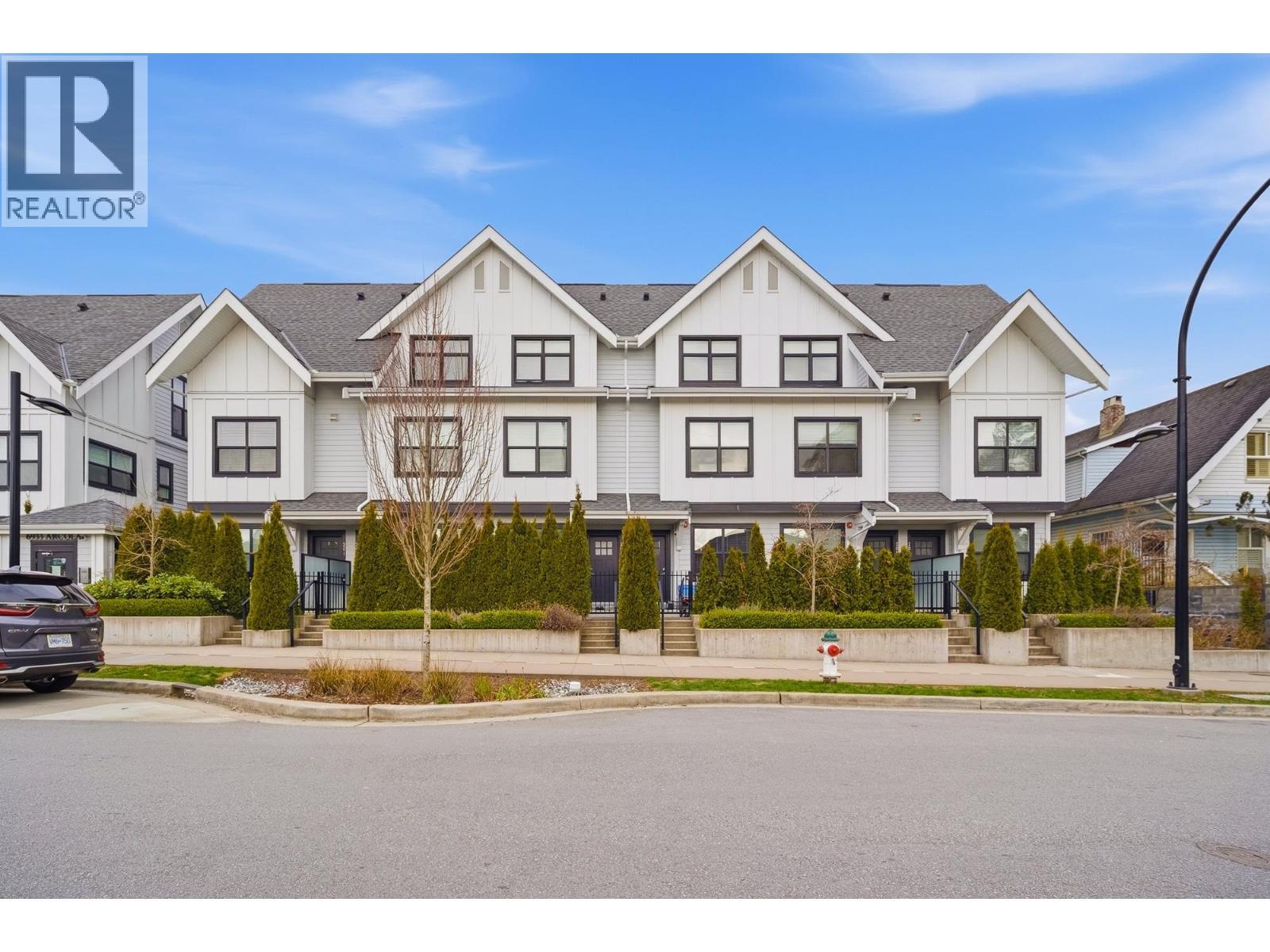 401 6933 ARCOLA STREET