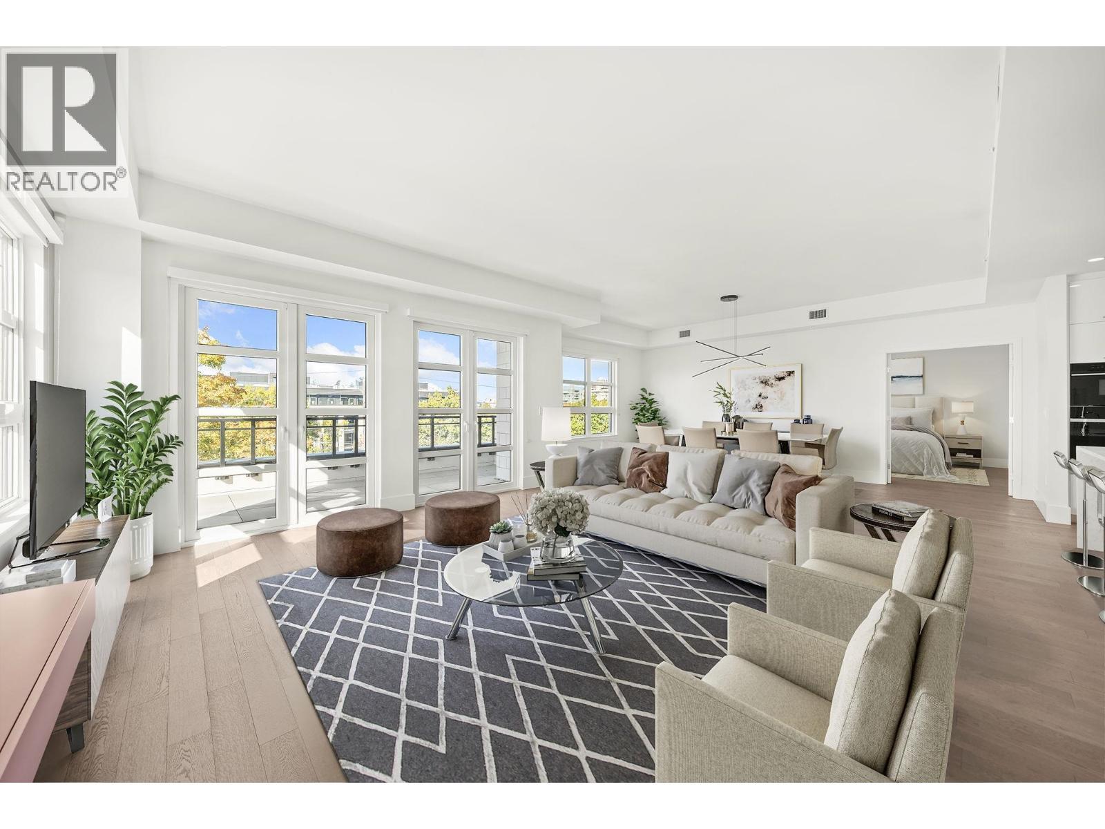 504 - 6168 EAST BOULEVARD