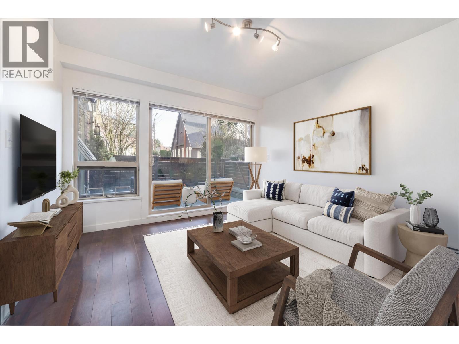 109 1033 ST. GEORGES AVENUE