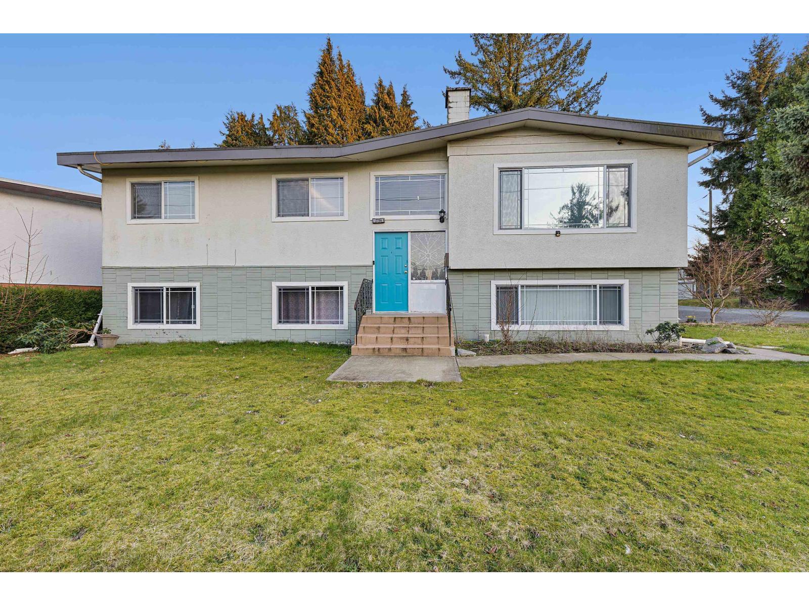 13786 GROSVENOR ROAD