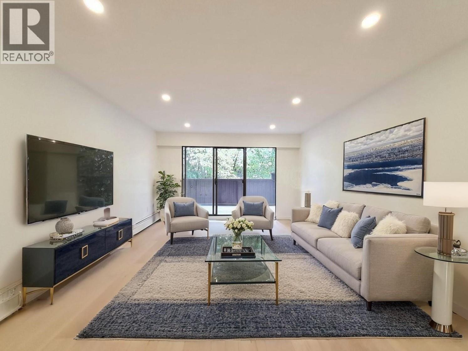 107 6560 BUSWELL STREET