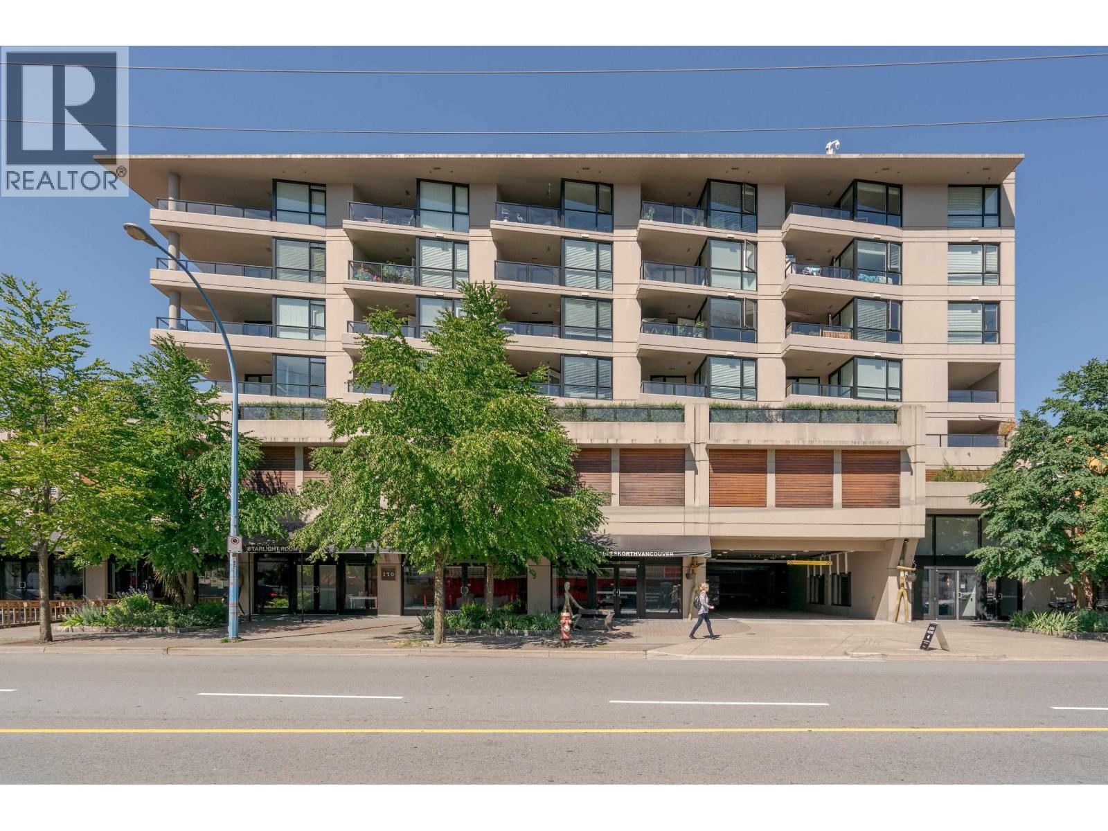 302 160 W 3RD STREET